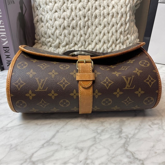 Louis Vuitton Monogram Marne - Picture 3 of 15